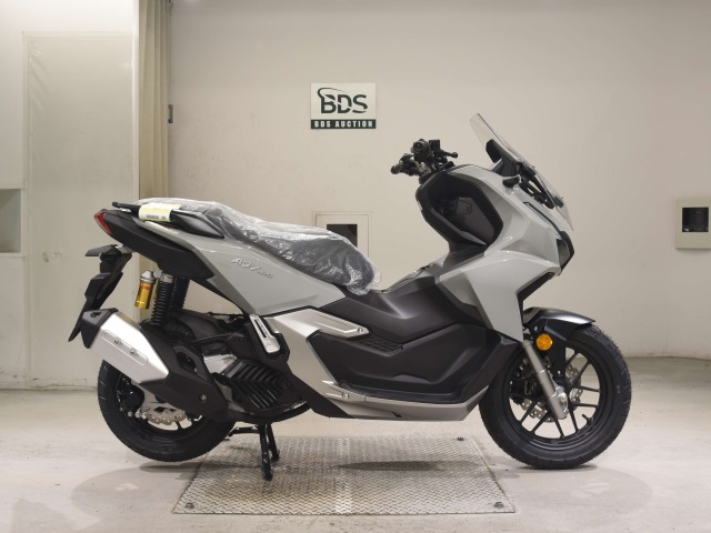 Honda ADV 160 2025