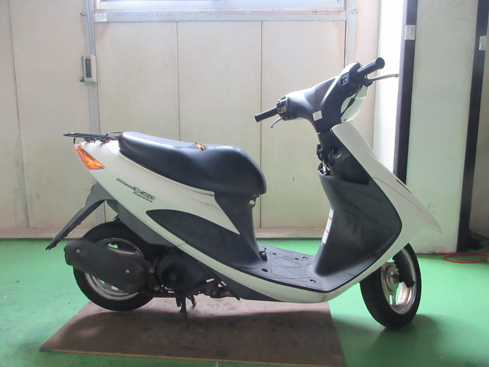 Suzuki ADDRESS V50