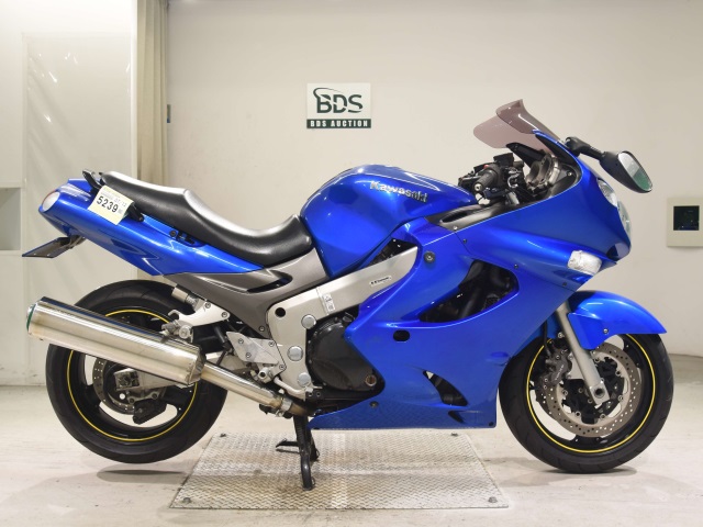 Kawasaki ZZ-R1200 2002