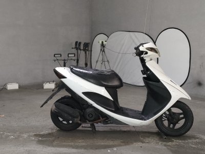 Suzuki ADDRESS V50