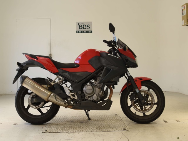 Honda CB250F 2015