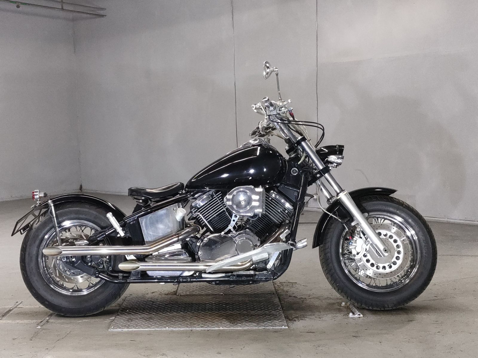 Yamaha DRAGSTAR XVS1100 CLASSIC 2003
