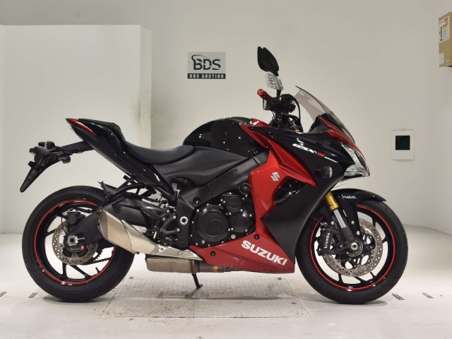 Suzuki GSX-S1000F 2018