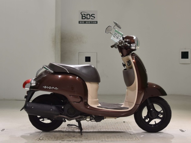 Honda GIORNO 2011
