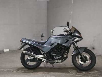 Honda VT250F XELVIS 1987