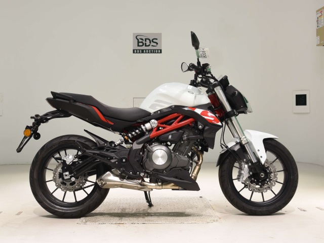 Benelli TNT 249 S 2022