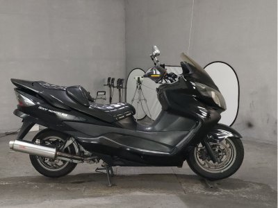 Suzuki SKYWAVE 250