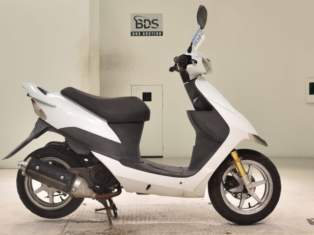 Suzuki SEPIA ZZ