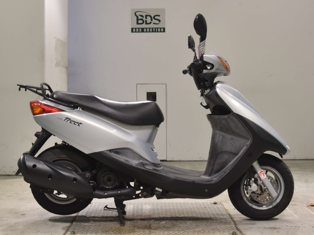 Yamaha AXIS125 2011