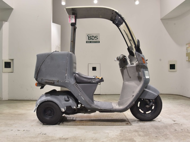 Honda GYRO CANOPY 2002