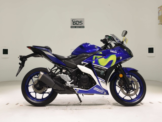 Yamaha YZF-R3 2015