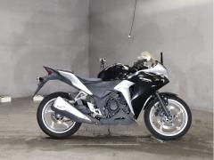 Honda CBR250R 2011
