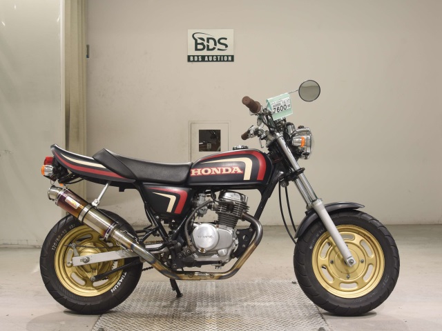 Honda APE50 2004
