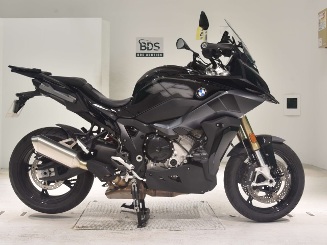 BMW S1000XR 2022