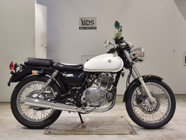 Suzuki ST250E 2015