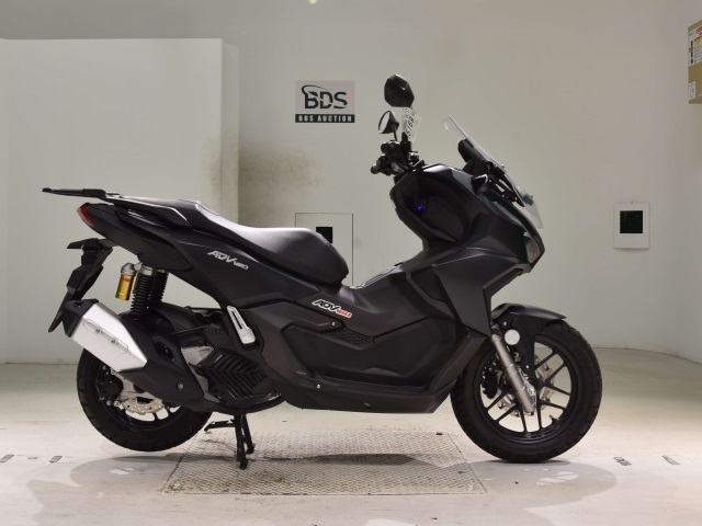 Honda ADV 160 2023
