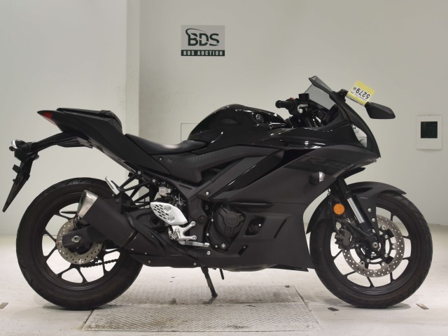 Yamaha YZF-R25A 2020