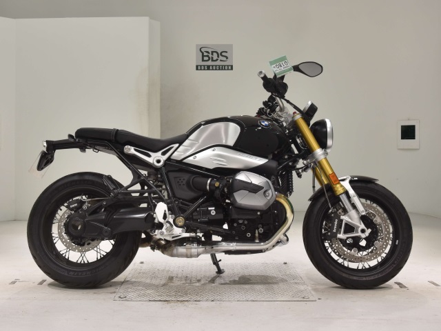 BMW R NINE T 2023