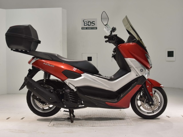 Yamaha N-MAX125 2016