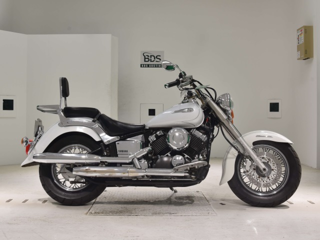 Yamaha DRAGSTAR XVS400 CLASSIC 2004