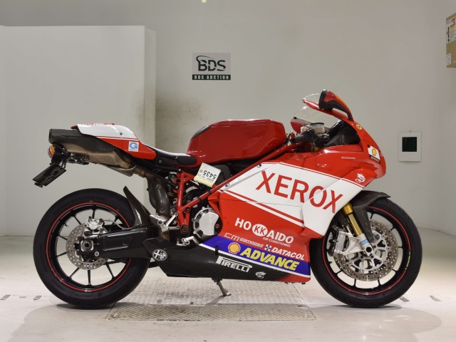 Ducati 749R 2004