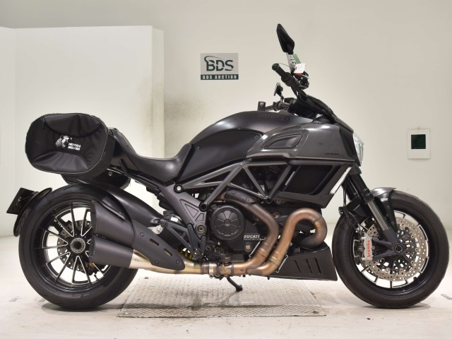 Ducati DIAVEL 2014