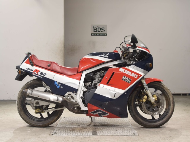 Suzuki GSX-R750 1986