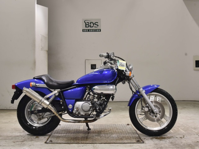 Honda MAGNA50 2005