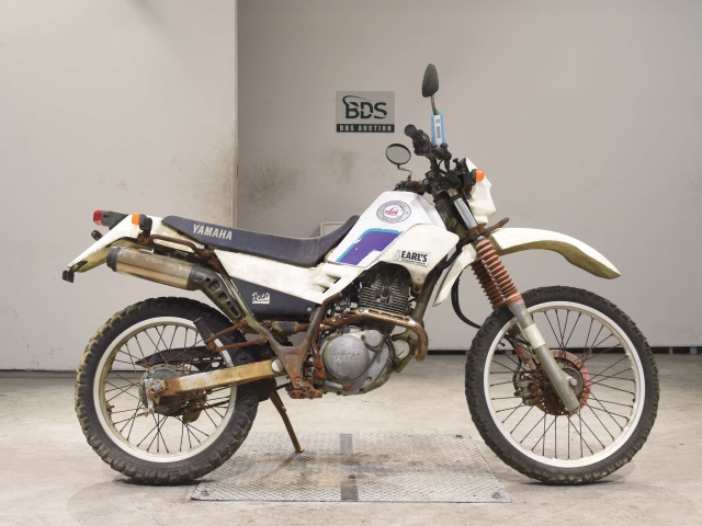 Yamaha SEROW XT225 1989