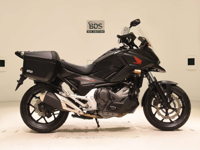 Honda NC750XDLD 2016