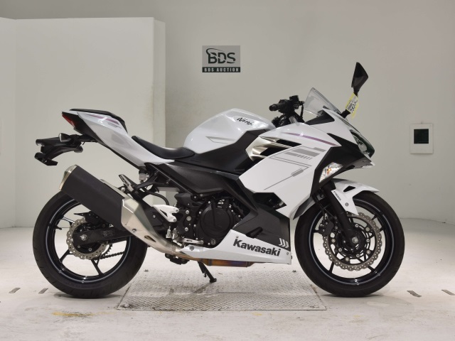 Kawasaki NINJA400 2022