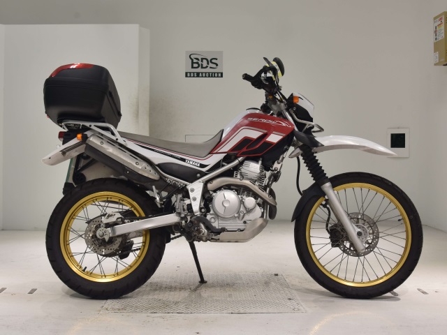 Yamaha SEROW XT250 2008