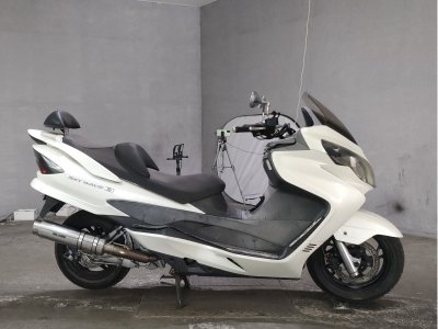 Suzuki SKYWAVE 250S