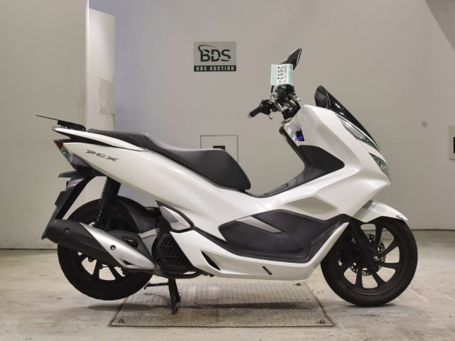 Honda PCX125-3 2018