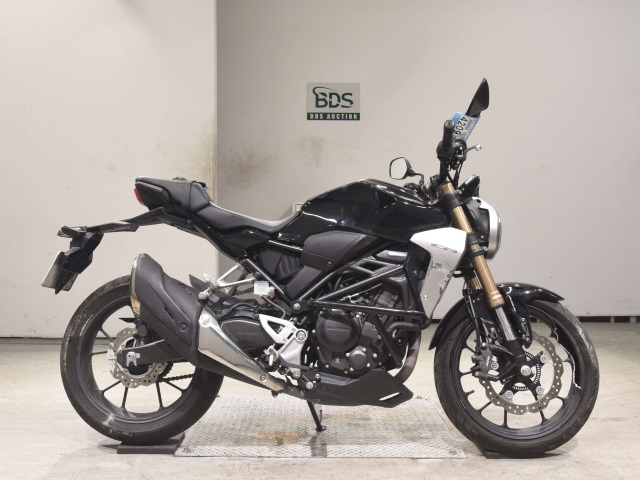 Honda CB250RA 2019