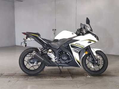 Yamaha YZF-R25 2017