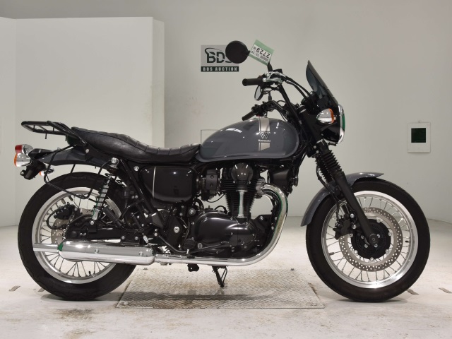 Kawasaki W800 2022