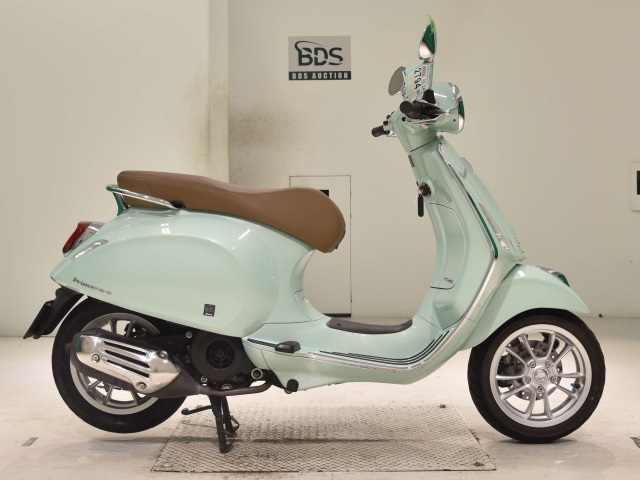 Vespa PRIMAVERA 150 2022