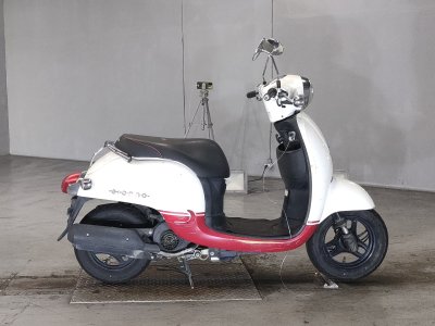 Honda GIORNO 2012