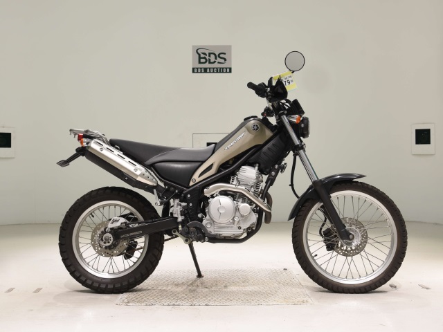 Yamaha TRICKER 2014