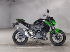 Kawasaki Z400 2019