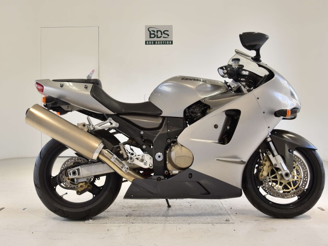 Kawasaki NINJA ZX-12R 2010