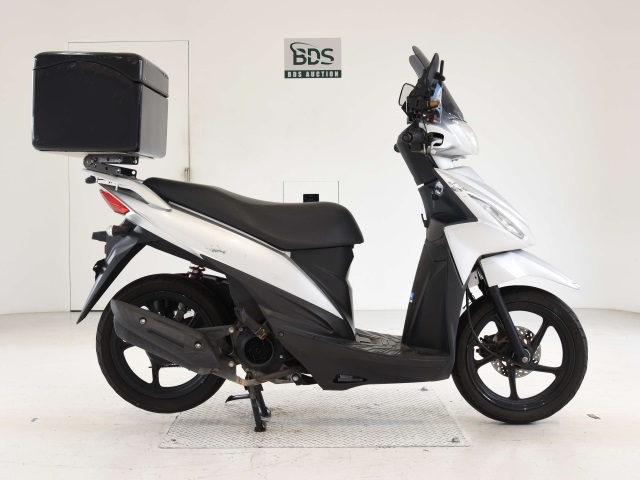 Suzuki ADDRESS V110