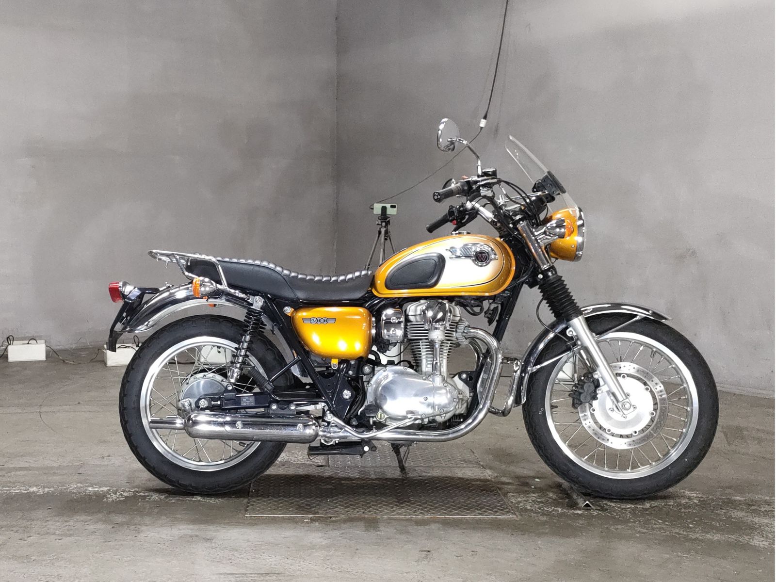 Kawasaki W800 2012