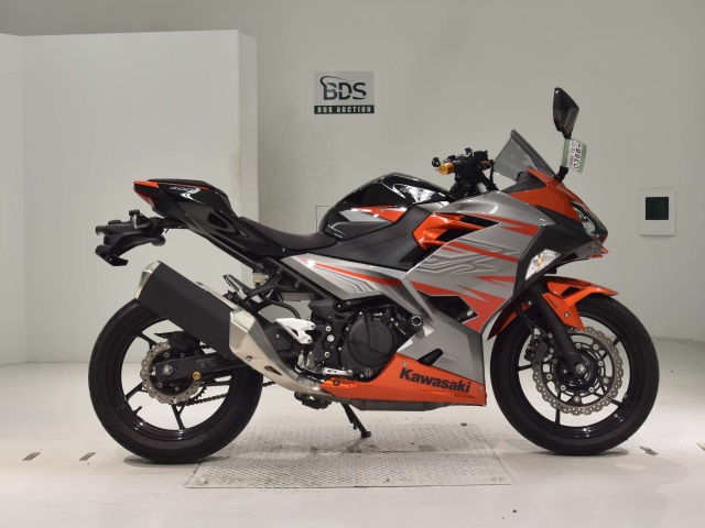 Kawasaki NINJA400 2018