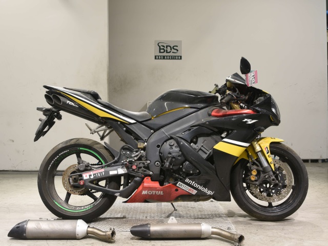 Yamaha YZF-R1 2004