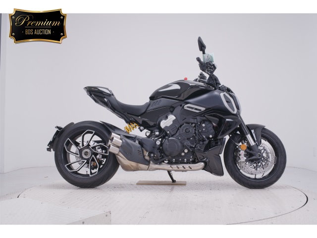 Ducati DIAVEL 2024