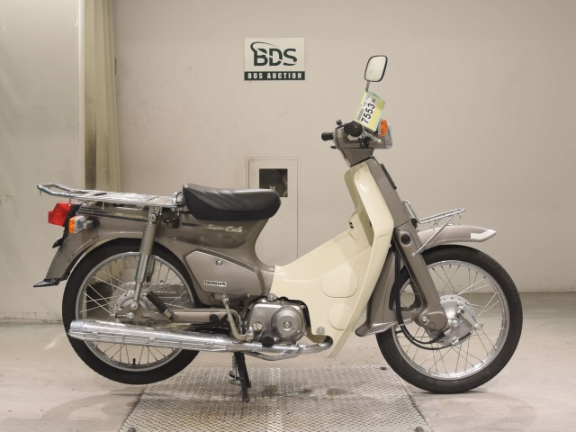 Honda C90-E 2005