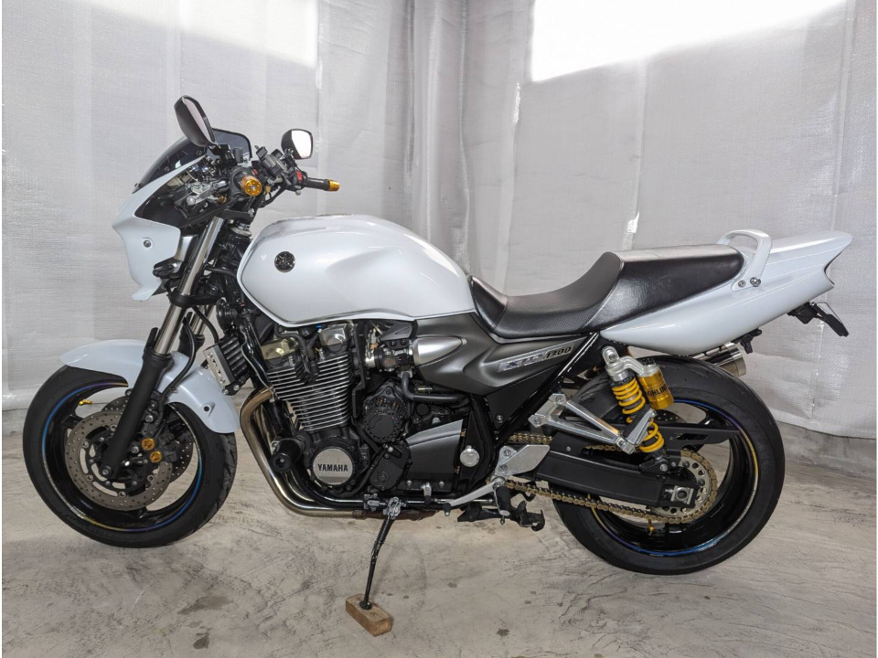 Yamaha XJR1300 2014