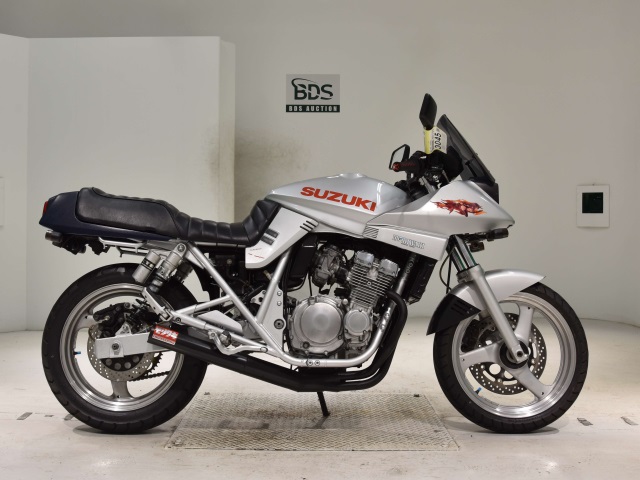 Suzuki GSX250S KATANA